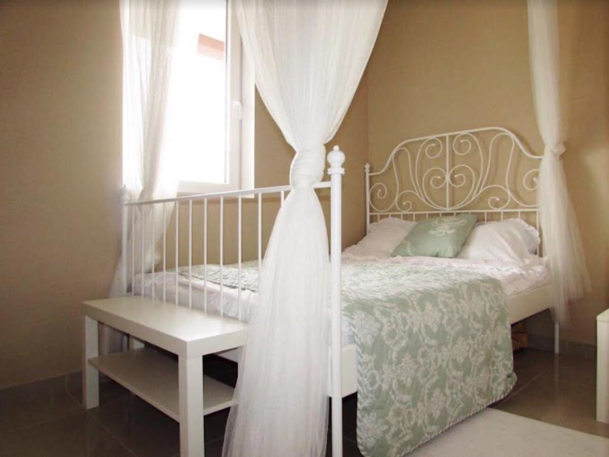 Prenociste Dunav Novi Banovci Ngoại thất bức ảnh